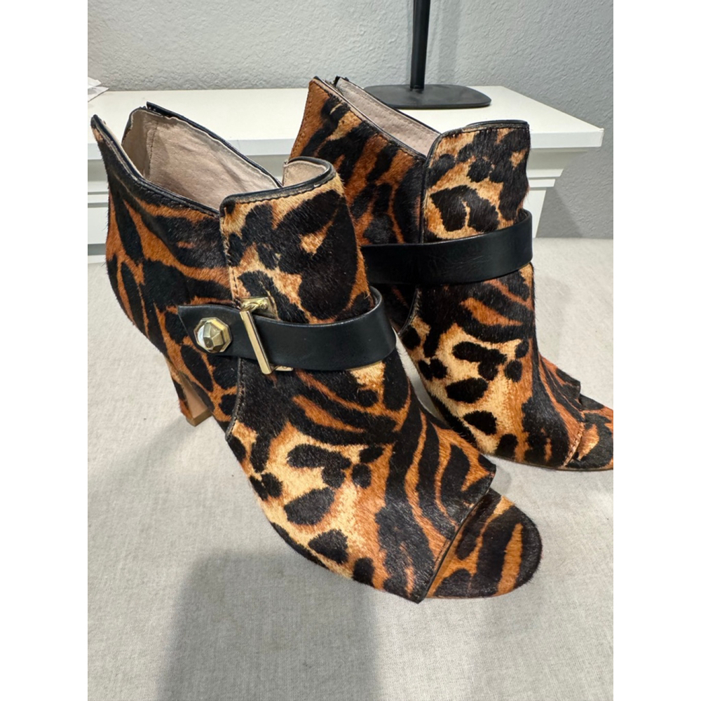 Women's Louise et Cie Leopard Print Ankle Boots Size 9 Brown Black